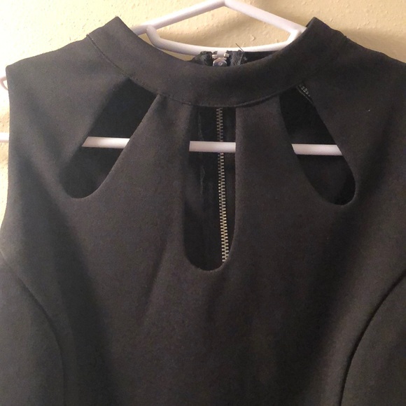 Cocktail Party Crop Top - Picture 2 of 3